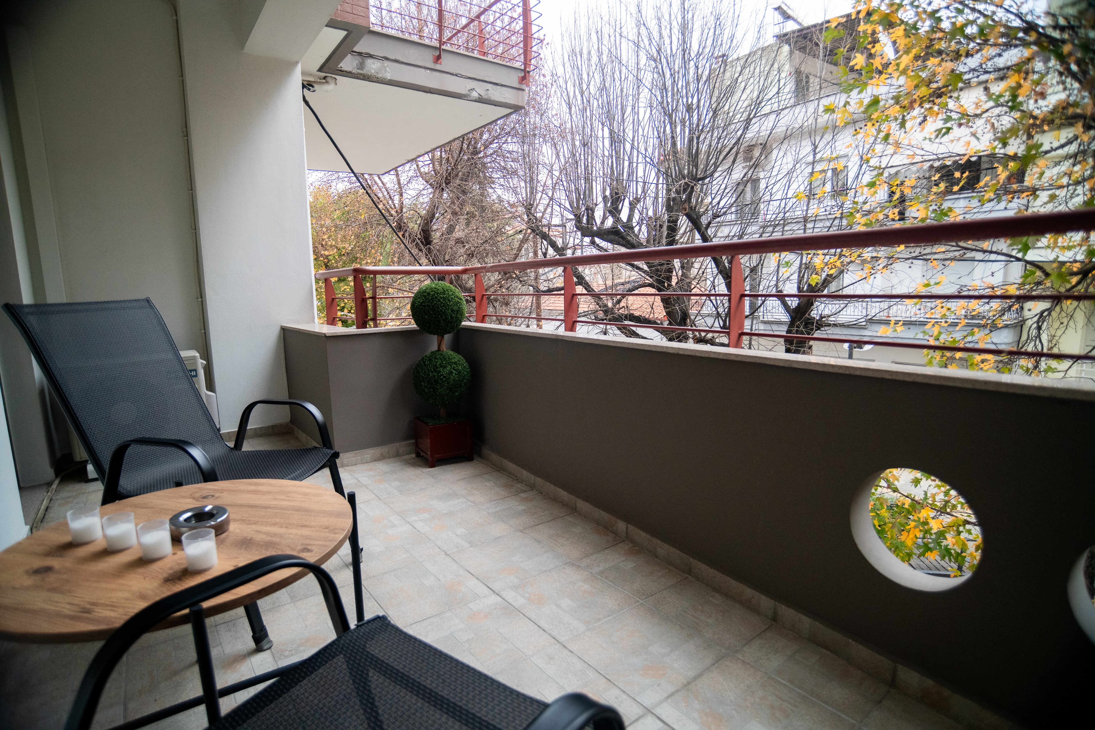 Central & Riverfront Apartment 2 - photo 6